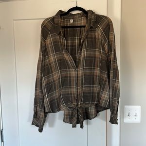 Tie Front Brown Flannel Size XL